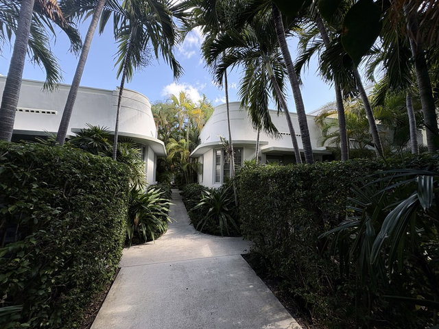 Mangrove House photo 2